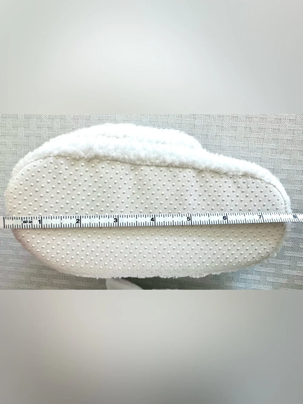 White Plush Unicorn Slippers Girls Kids Silver Horn 8” Sole (Size 12/13)